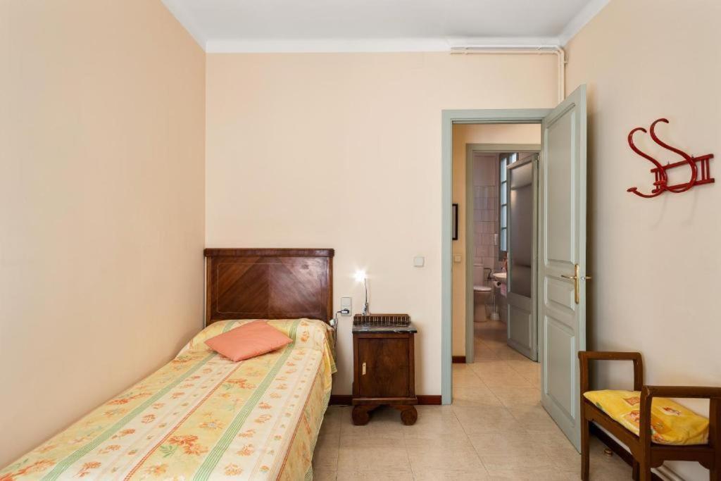 Figueres Old Town Apartment Exterior photo