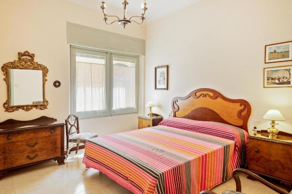 Figueres Old Town Apartment Exterior photo
